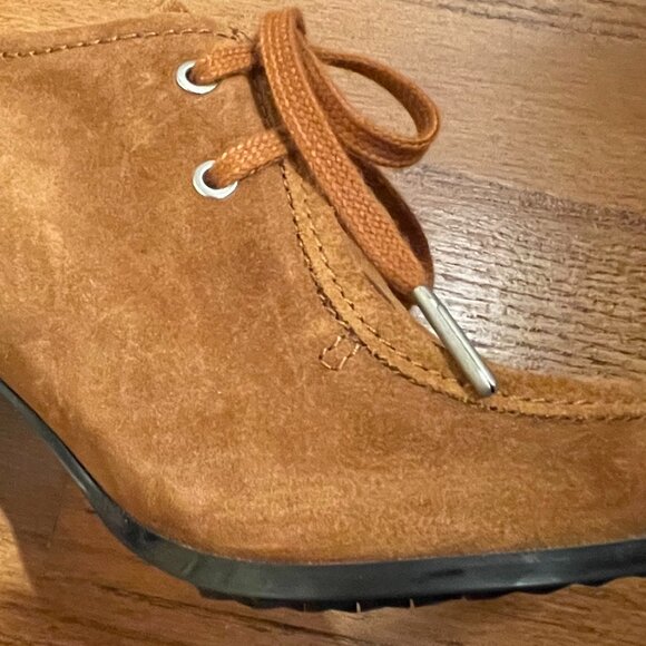 Clarks Suede heels - Picture 5 of 8